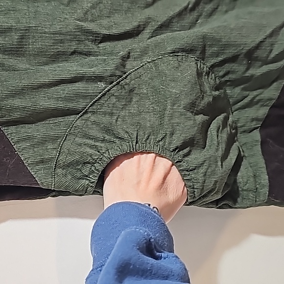 sleeveless halterdress. Olive and brown. Has pockets! Size small - Picture 2 of 3